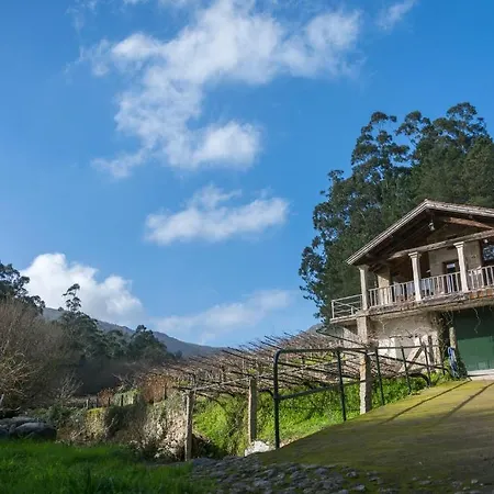 Entre Os Rios - Y Enoturismo * 卡拉米尼亚尔镇